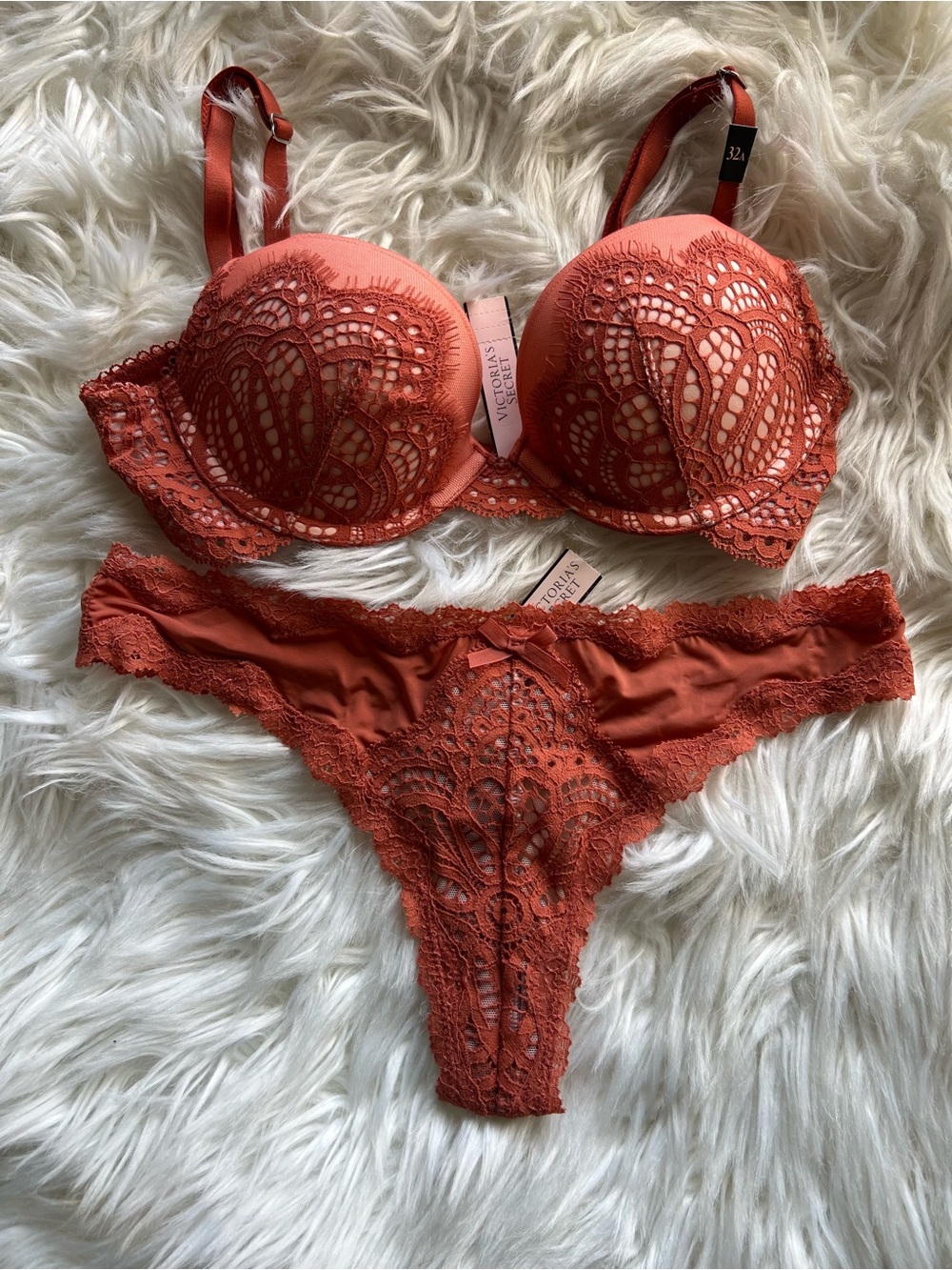 Victoria's Secret Lace Push-Up Bra & Lace Thong Set - Rust Orange